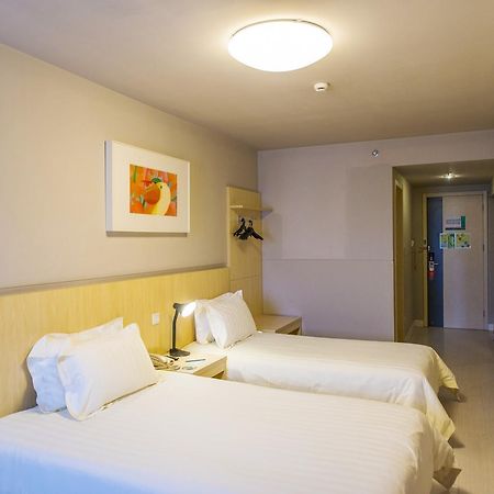 Jinjiang Inn Foshan Zumiao Qinren Road Екстер'єр фото