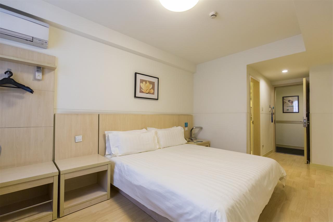Jinjiang Inn Foshan Zumiao Qinren Road Екстер'єр фото